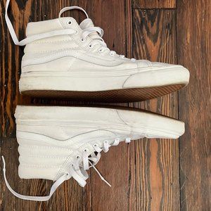Women's Vans Sk8-Hi Slim (Canvas) True White Skate Shoe